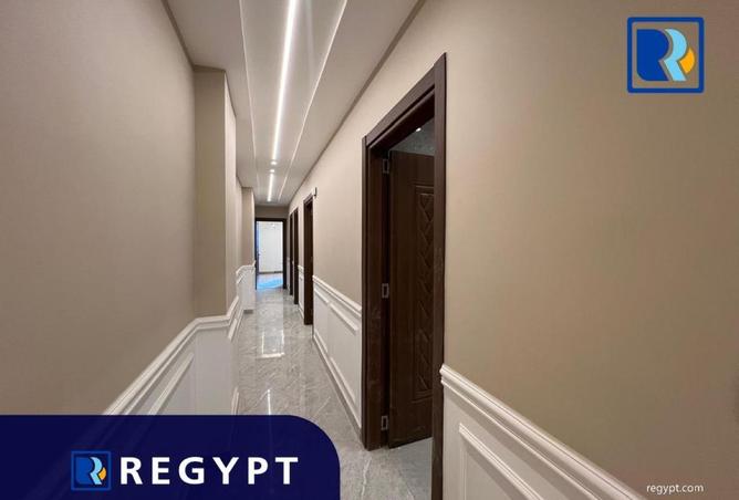 8703902 - Property Image 2