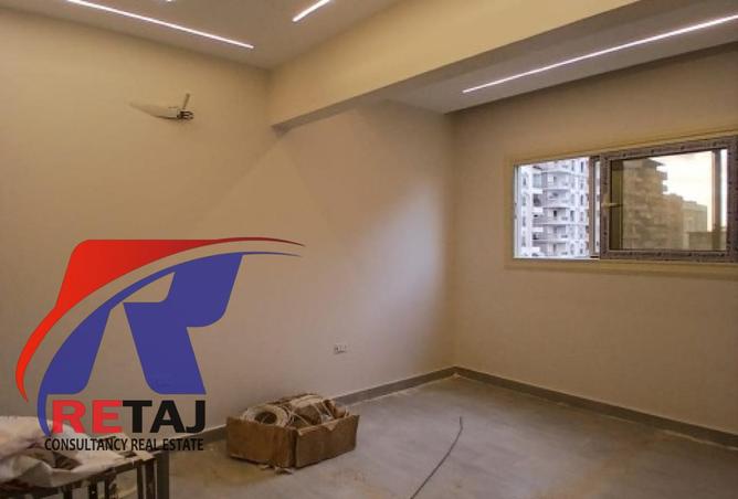 8432512 - Property Image 2