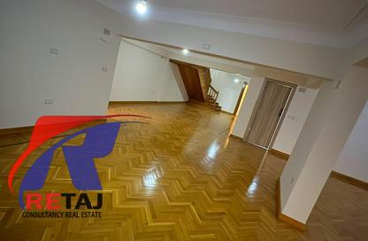 Duplex - 3 Bedrooms - 3 Bathrooms for sale in Al Sahaba Al Keram St. - Al Sefarat District - Nasr City - Cairo