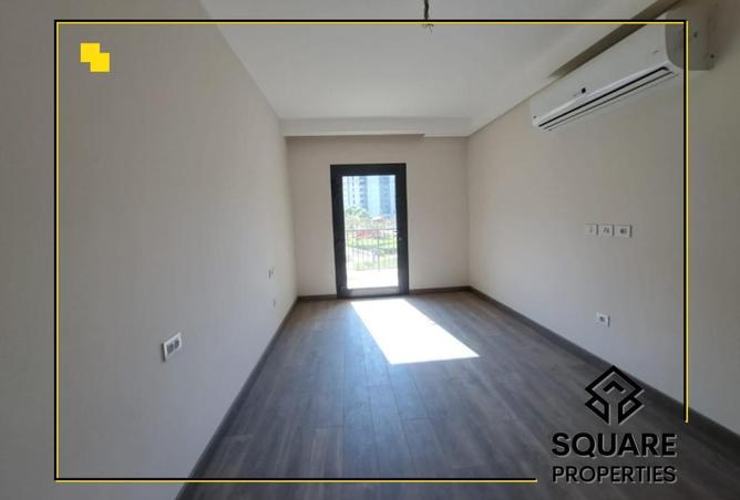 8592427 - Property Image 2