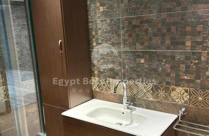 Apartment - 4 Bedrooms - 3 Bathrooms for sale in Eastown - 5th Settlement Compounds - The 5th Settlement - New Cairo City - Cairo