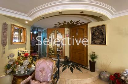 Apartment - 3 Bedrooms - 2 Bathrooms for sale in Asmaa Fahmy St. - Ard El Golf - Heliopolis - Masr El Gedida - Cairo