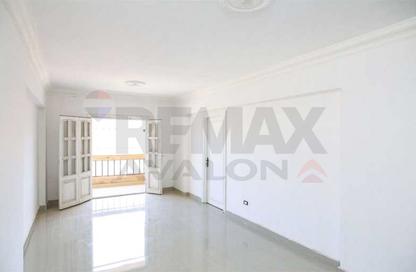 Apartment - 3 - 1 for rent in Abou Quer Road - Zezenia - Hay Sharq - Alexandria