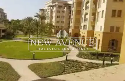 Apartment - 2 Bedrooms - 3 Bathrooms for sale in Aurora - Uptown Cairo - Mokattam - Cairo