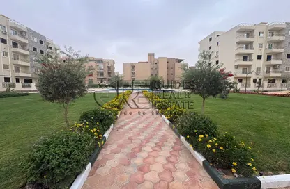 شقة - 3 غرف نوم - 3 حمامات للبيع في الحي الاول - مدينة 6 أكتوبر - الجيزة