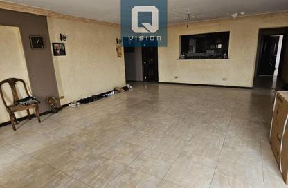 Apartment - 3 Bedrooms - 2 Bathrooms for sale in Makka Almokarama St. - New Maadi Extension - Hay El Maadi - Cairo