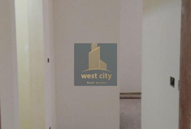 8582300 - Property Image 2