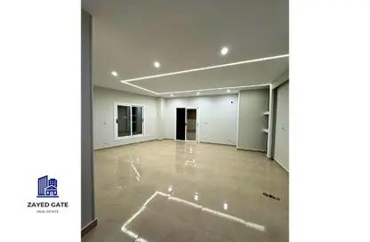 Apartment - 3 Bedrooms - 2 Bathrooms for rent in 7th District - Sheikh Zayed City - Giza