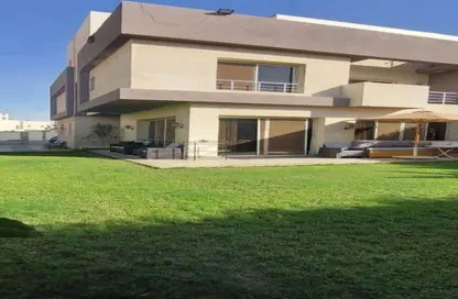 Twin House - 6 Bedrooms - 5 Bathrooms for sale in Etapa - Sheikh Zayed Compounds - Sheikh Zayed City - Giza