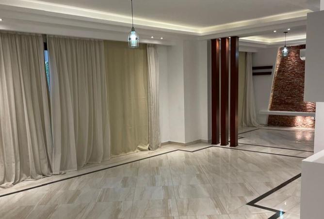 98359195 - Property Image 3
