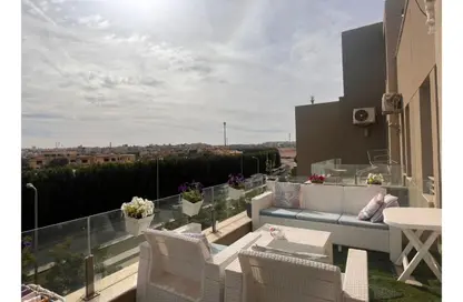 Penthouse - 3 Bedrooms - 3 Bathrooms for rent in Palm Hills Village Gate - South Investors Area - New Cairo City - Cairo