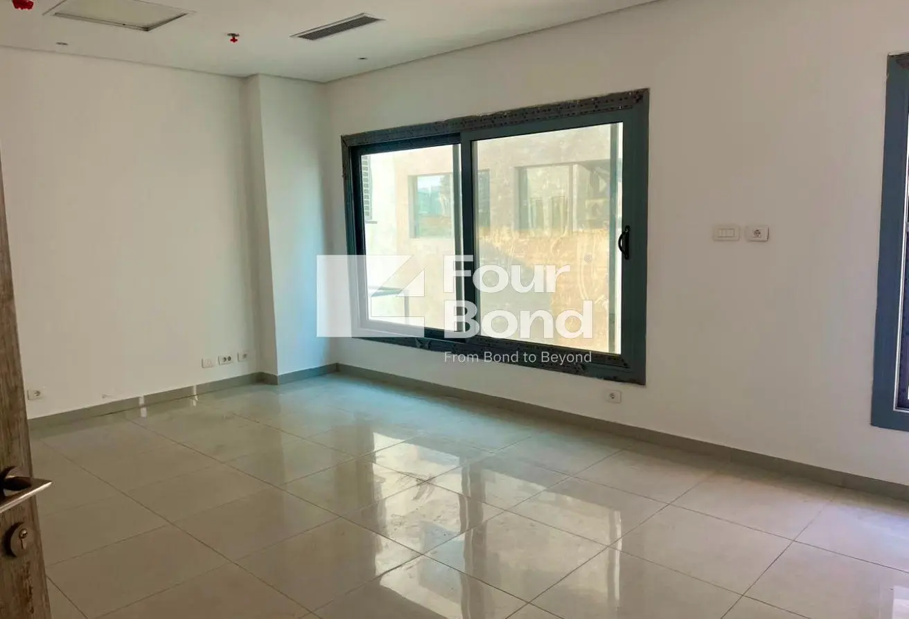 114620250 - Property Main Image