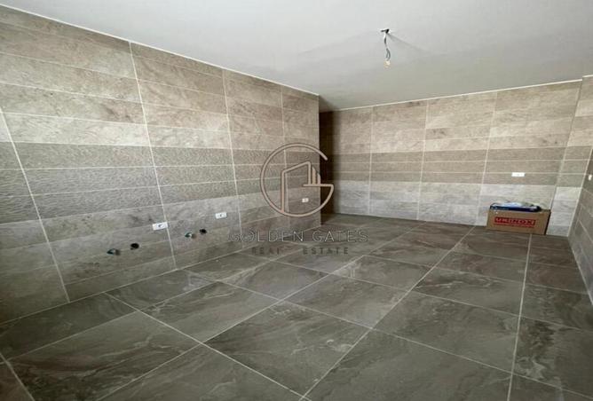 66424948 - Property Image 3