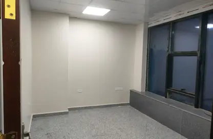 عيادة - غرفة نوم - 1 حمام للايجار في شارع الجزيرة - المستثمرين الجنوبية - مدينة القاهرة الجديدة - القاهرة