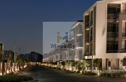 Apartment - 2 Bedrooms - 2 Bathrooms for sale in Taj City - 5th Settlement Compounds - The 5th Settlement - New Cairo City - Cairo