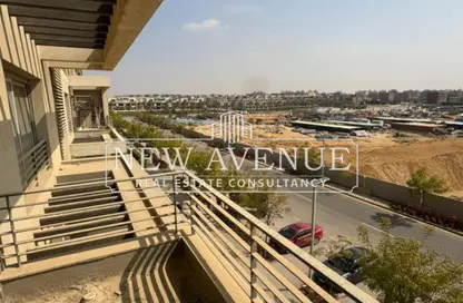 Apartment - 2 Bedrooms - 3 Bathrooms for sale in Palm Hills New Cairo - 5th Settlement Compounds - The 5th Settlement - New Cairo City - Cairo