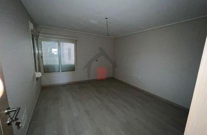 (بنتهاوس  (روف - 3 - 3 للبيع في نيو جيزة - طريق مصر اسكندرية الصحراوي - مدينة 6 أكتوبر - الجيزة