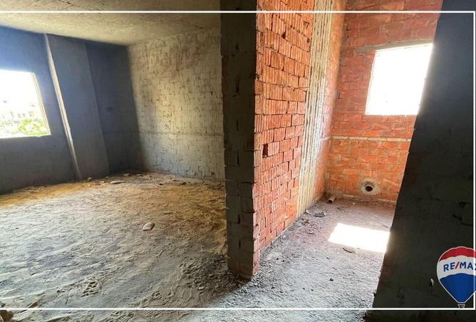 8634388 - Property Image 2