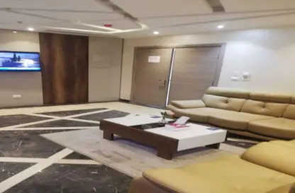 مساحات مكتبية - غرفة نوم - 1 حمام للبيع في تريفيوم بزنس كومبلكس - شارع التسعين الشمالي - التجمع الخامس - مدينة القاهرة الجديدة - القاهرة