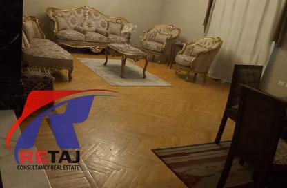 Apartment - 3 Bedrooms - 2 Bathrooms for rent in Moez Al Dawla St. - 6th Zone - Nasr City - Cairo