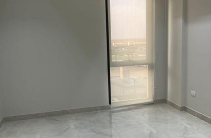 Office Space - 4 Bedrooms - 1 Bathroom for rent in Kargo Mall - Al Shabab St. - Sheikh Zayed City - Giza