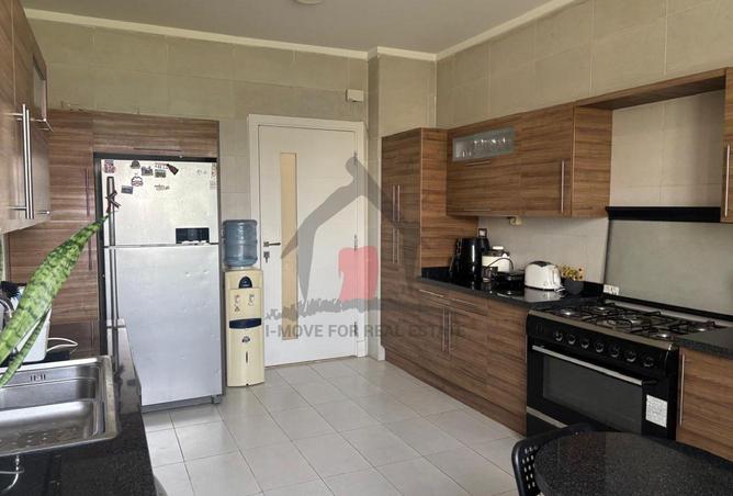 97142985 - Property Image 3