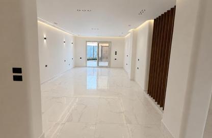 Apartment - 3 Bedrooms - 2 Bathrooms for sale in Al Khamayel city - Sheikh Zayed Compounds - Sheikh Zayed City - Giza