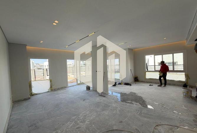 8698001 - صورة العقار 2