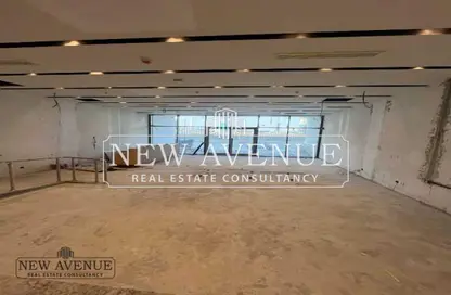 Office Space - 3 Bedrooms - 2 Bathrooms for sale in One Ninety Mall - South Teseen St. - The 5th Settlement - New Cairo City - Cairo