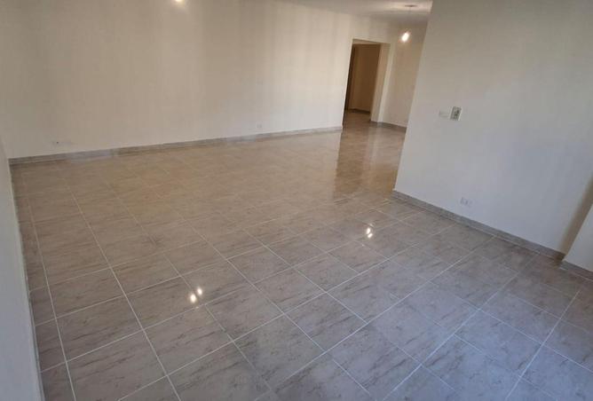 8677618 - الصورة الرئيسية للعقار