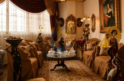 Apartment - 3 Bedrooms - 3 Bathrooms for sale in Street 105 - Hadayek El Maadi - Hay El Maadi - Cairo
