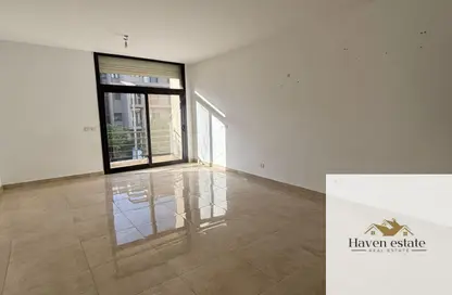 شقة - 3 غرف نوم - 3 حمامات للايجار في مون ريزيدنس - فيفث سكوير - التجمع الخامس - مدينة القاهرة الجديدة - القاهرة