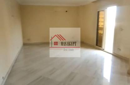 شقة - 3 غرف نوم - 2 حمامات للبيع في شارع شهاب - المهندسين - الجيزة