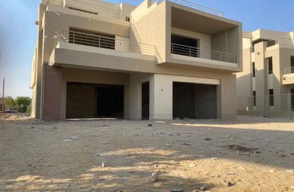 Villa - 5 - 4 for sale in The Crown - Cairo Alexandria Desert Road - 6 October City - Giza