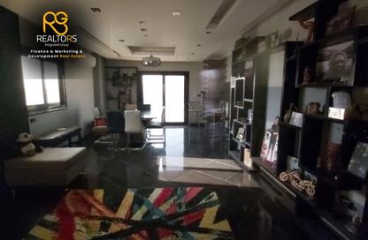 Roof - 3 Bedrooms - 2 Bathrooms for sale in West Somid - 6 October City - Giza