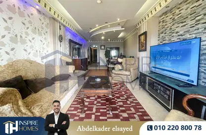 شقة - 3 غرف نوم - 2 حمامات للايجار في لوران - حي شرق - الاسكندرية