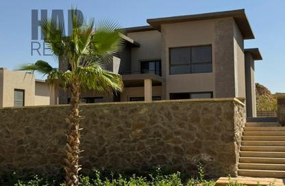 Villa - 5 - 5 for sale in Swan Lake Residence - 5th Settlement Compounds - The 5th Settlement - New Cairo City - Cairo