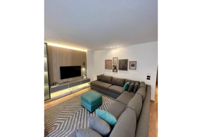 77048604 - Property Image 3