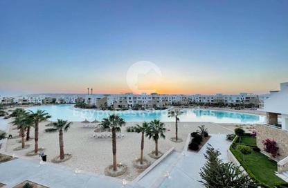 Chalet - 2 Bedrooms - 2 Bathrooms for sale in Swan Lake Gouna - El Gouna - Hurghada - Red Sea