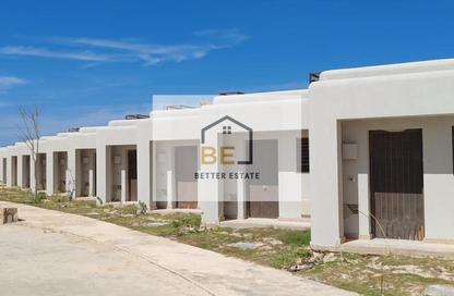 Chalet - 3 Bedrooms - 5 Bathrooms for sale in Hacienda West - Ras Al Hekma - North Coast
