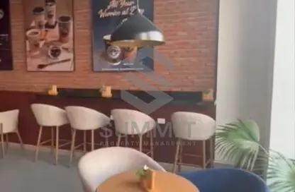 محل تجاري - استوديو - 1 حمام للايجار في حى اسكان الجامعه الامريكية - كمبوندات التجمع الخامس - التجمع الخامس - مدينة القاهرة الجديدة - القاهرة