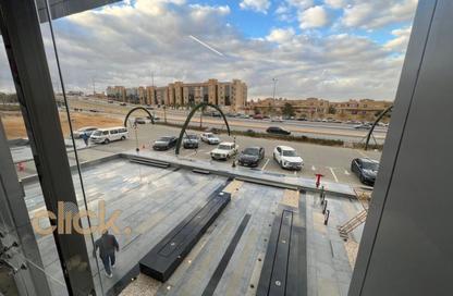 Shop - Studio - 2 Bathrooms for rent in Gamal Abdel Nasser Axis - The 3rd Settlement - New Cairo City - Cairo