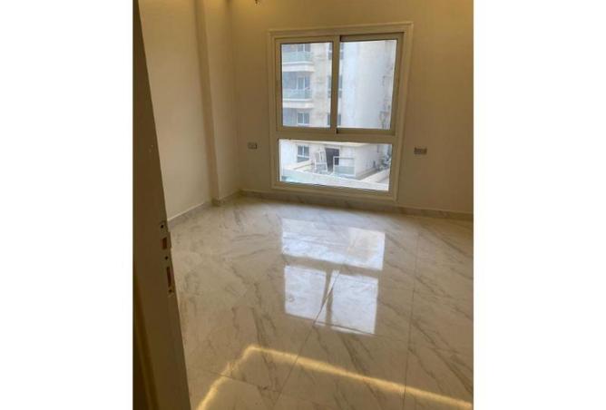 8589638 - Property Image 2