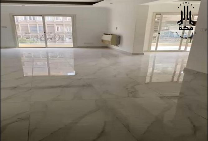 8403605 - الصورة الرئيسية للعقار