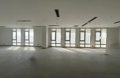 Office Space - 3 Bedrooms - 1 Bathroom for rent in District 5 - 5th Settlement Compounds - The 5th Settlement - New Cairo City - Cairo