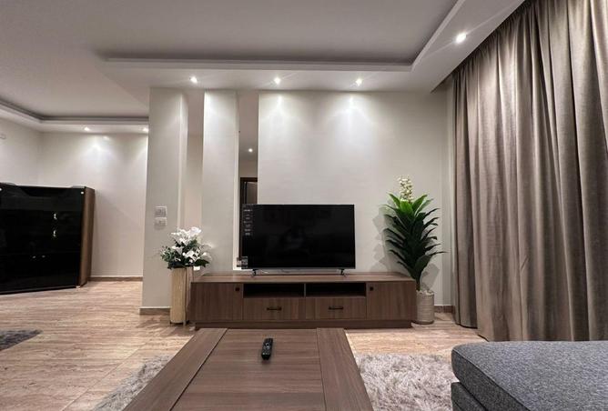 8702483 - Property Main Image