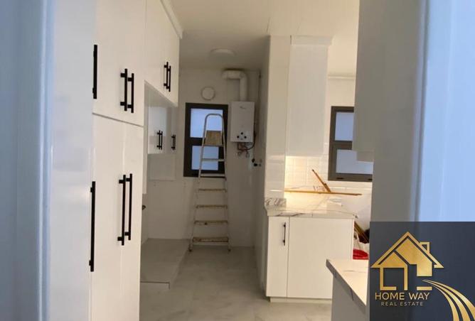 106305072 - Property Image 3