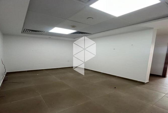 8593908 - صورة العقار 3