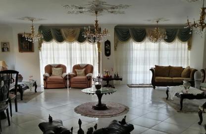 Apartment - 3 Bedrooms - 3 Bathrooms for sale in Mohyee Al Din Abd Al Al Hamid St. - 8th Zone - Nasr City - Cairo