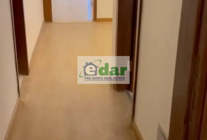120878853 - Property Image 3